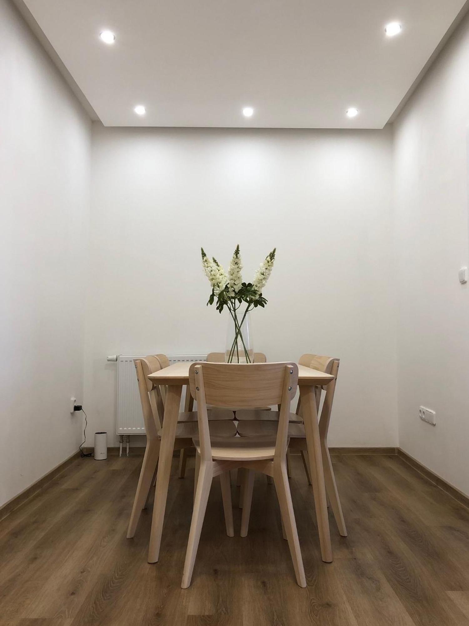 Two Apartments, Free Parking, Close To The Center Prag